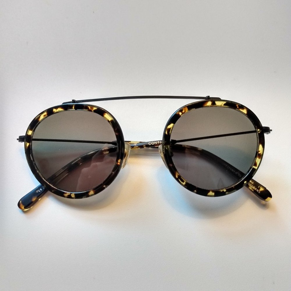 KREWE Conti Zulu and Black Sunglasses